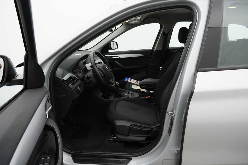 BMW X1 2017 фото 6