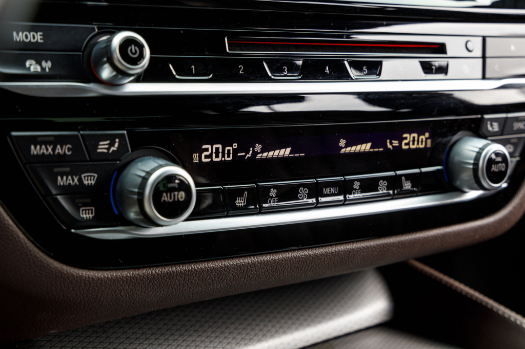 BMW 530 2017 фото 10