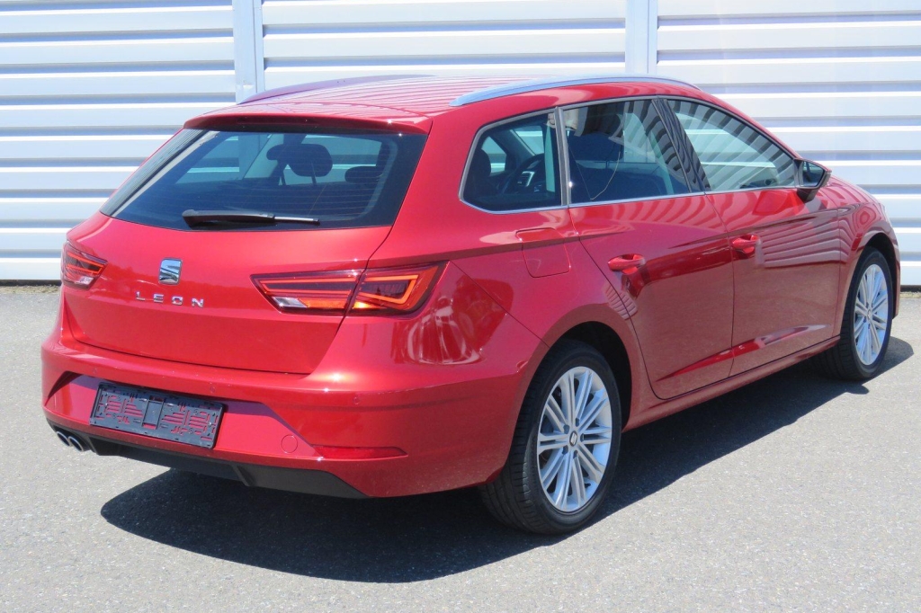 SEAT Leon ST 2019 photo 9