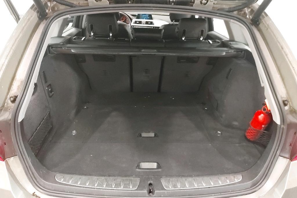 BMW 3er Touring 2016 фото 22