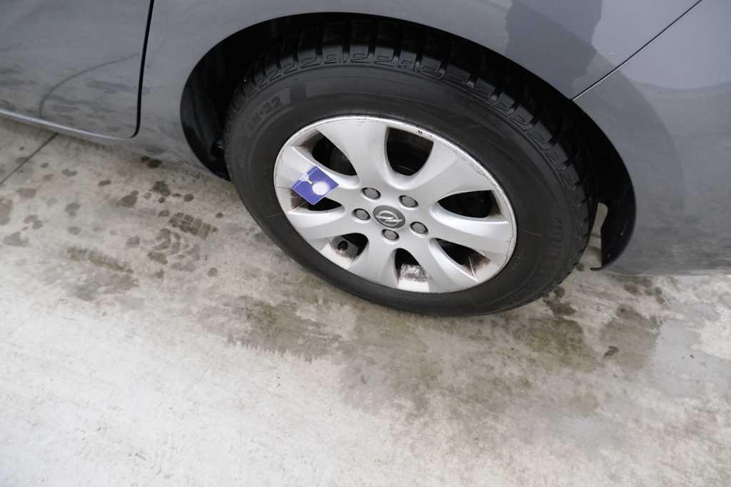 Opel Zafira Tourer 2015 фото 53