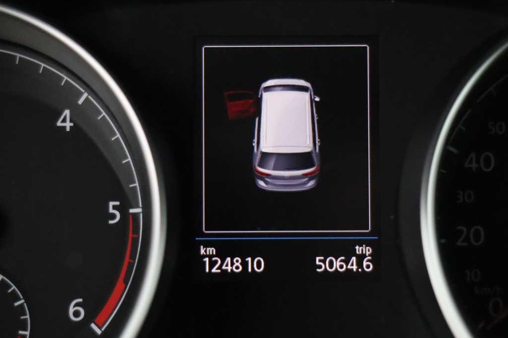 Volkswagen Touran 2017 фото 1