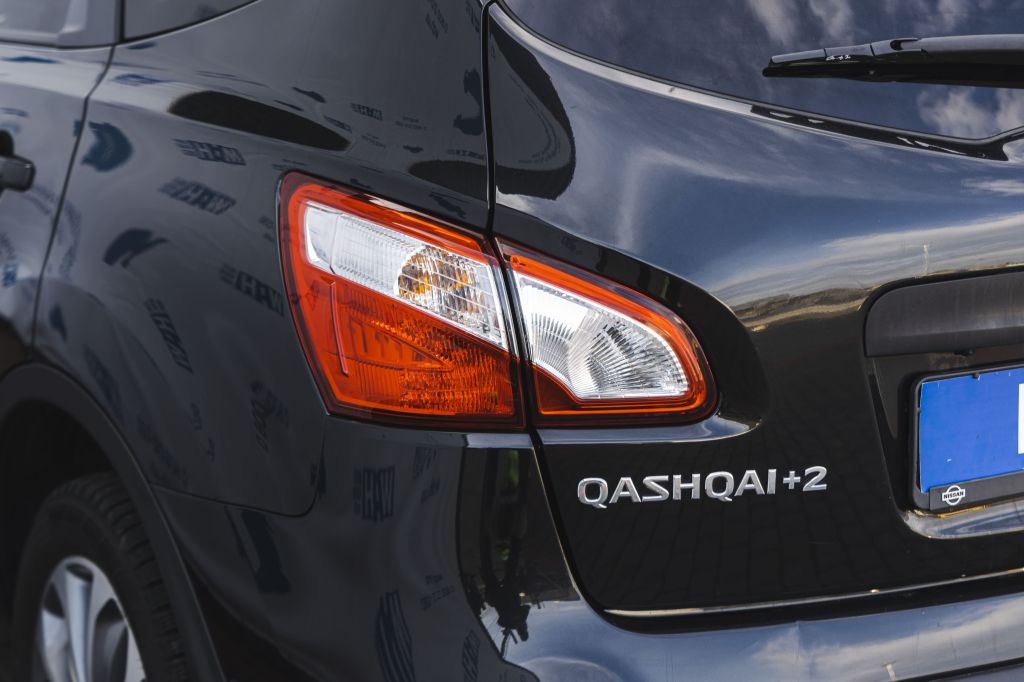 Nissan Qashqai+2 2012 photo 11