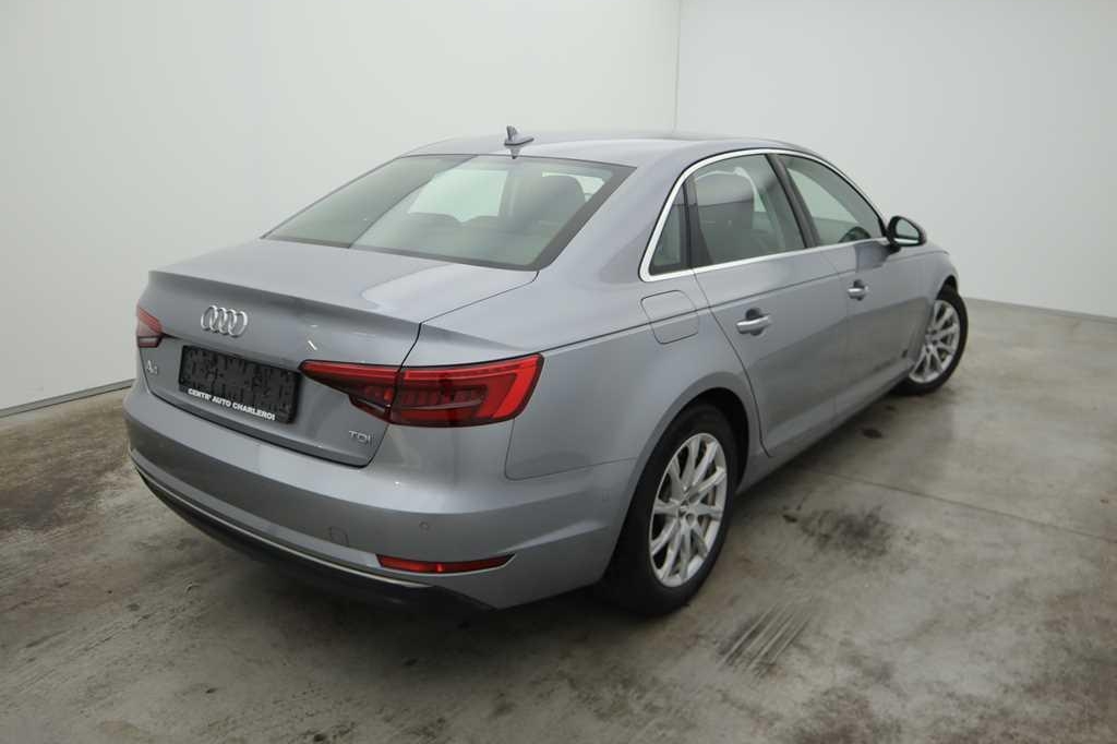 Audi A4 2016 photo 7