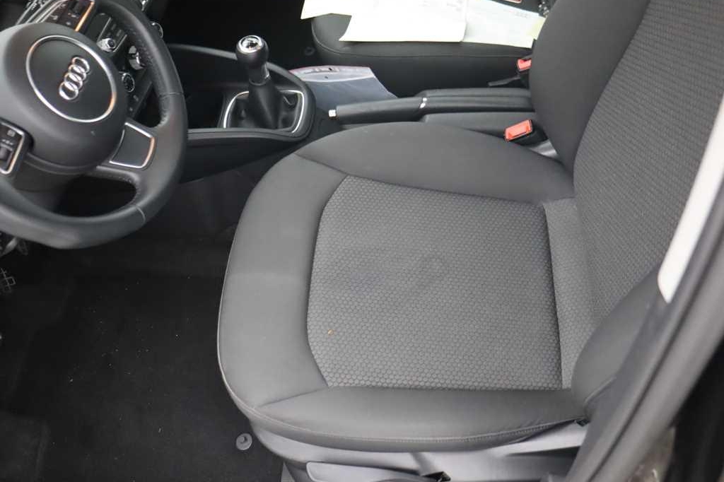 Audi A1 2017 фото 40