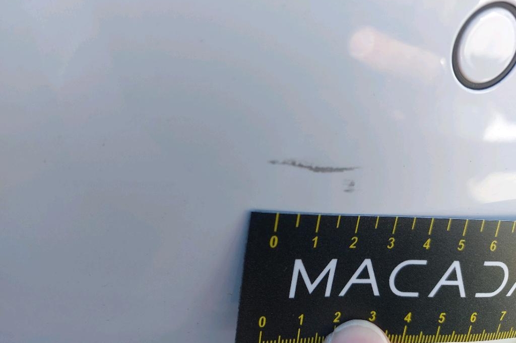 Peugeot 208 2017 фото 24