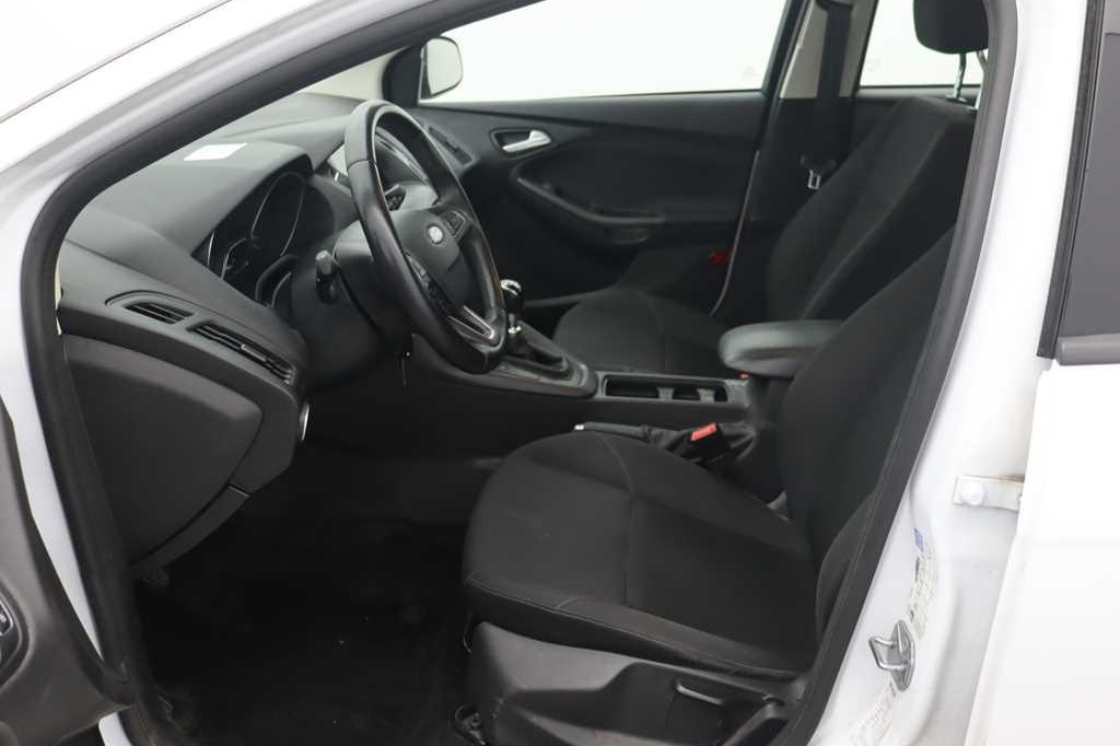Ford Focus Tunier 2018 photo 5