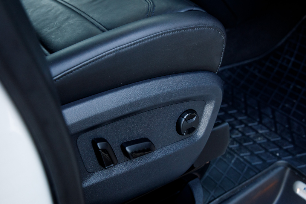 Volkswagen Multivan Highline 2016 photo 23