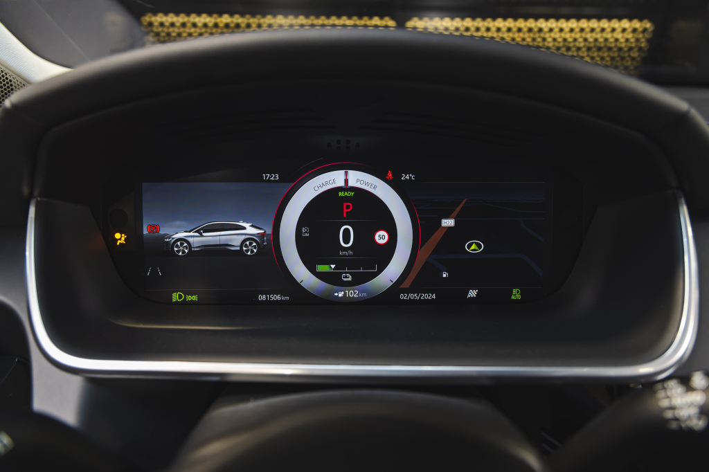 Jaguar I-Pace 2018 фото 19