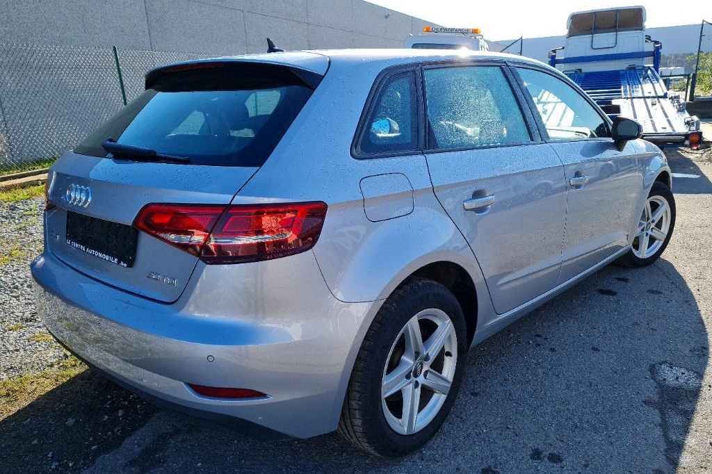 Audi A3 Sportback 2019 photo 2