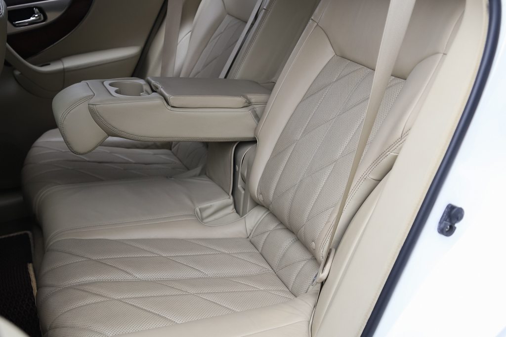 Infiniti FX 50 S 2008 фото 23