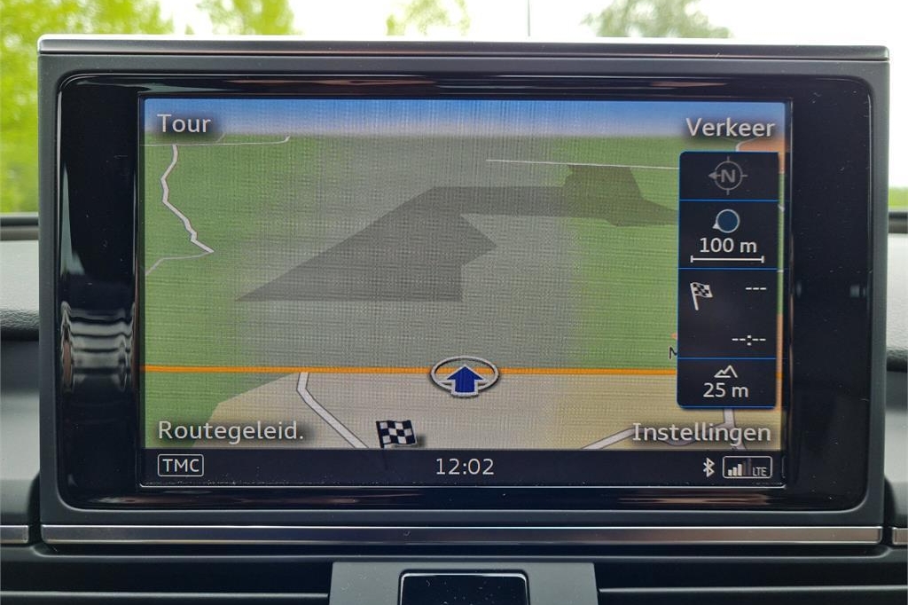 Audi A6 Avant 2018 фото 3