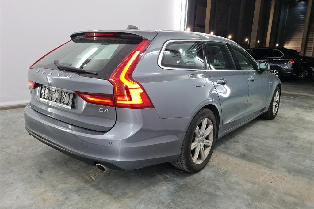 Volvo V90 2018 фото 4
