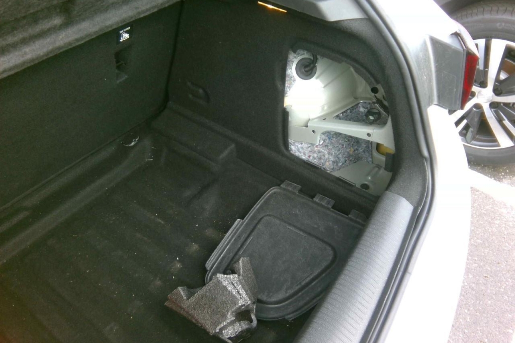 Opel Astra 2020 фото 12