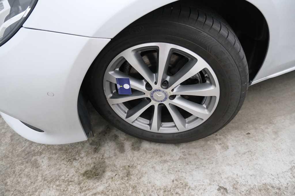 Mercedes-Benz E-Klasse 2017 фото 35