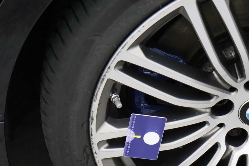 BMW 5 Series 2018 фото 18