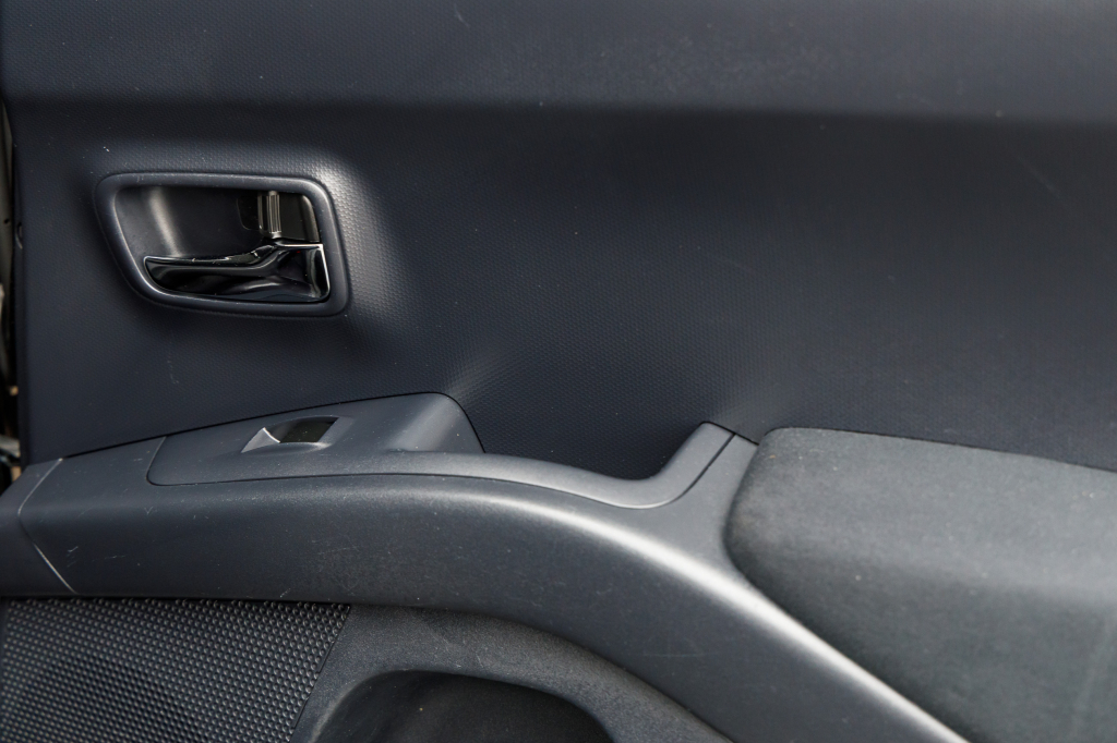 Citroen C-Crosser 4x4 2008 фото 27