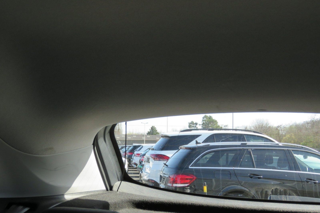 Opel Crossland X 2019 фото 14