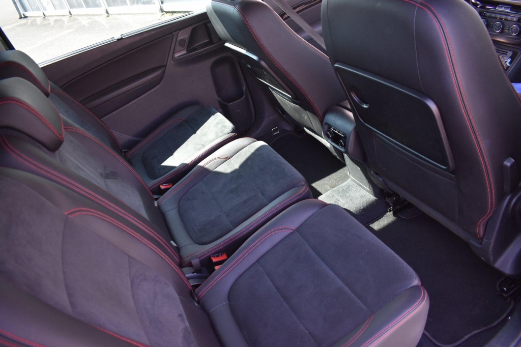 SEAT Alhambra 2017 фото 2