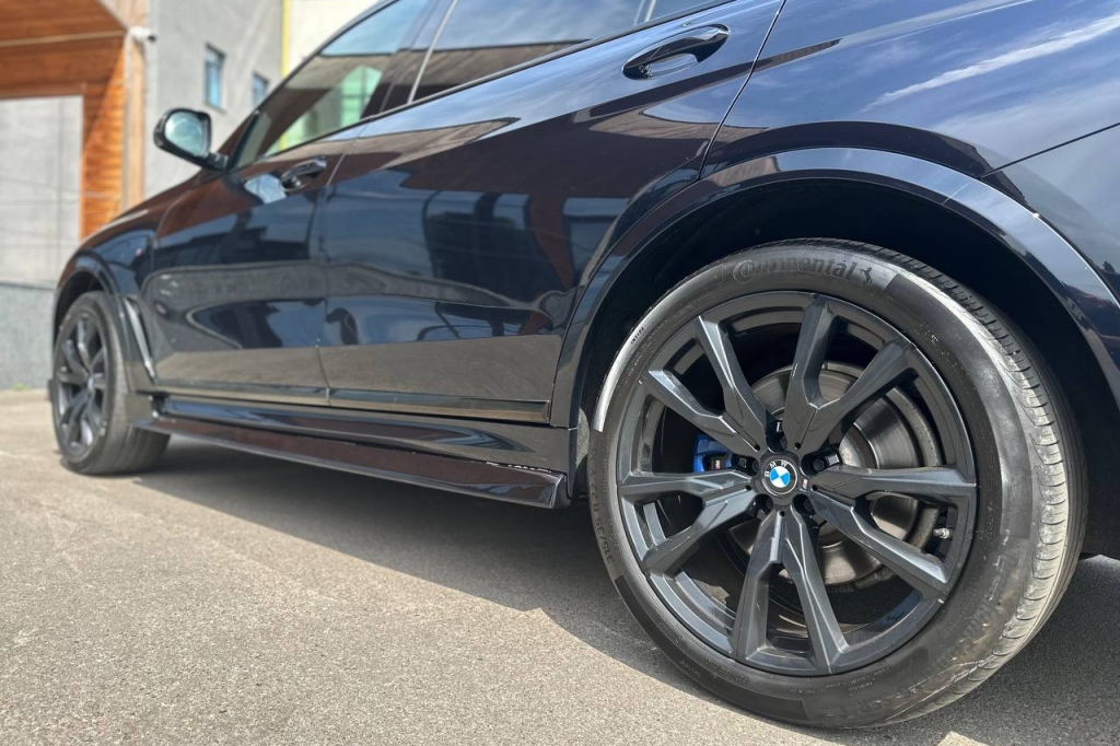 BMW X7 M50d 2020 фото 8