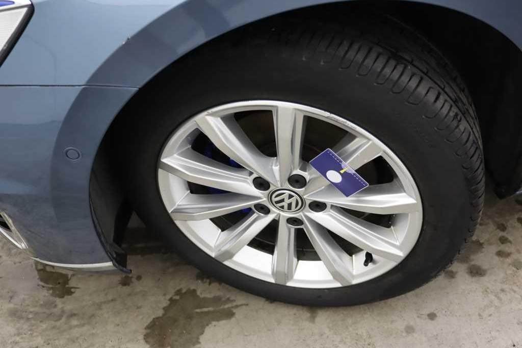 Volkswagen Passat Variant 2017 фото 31