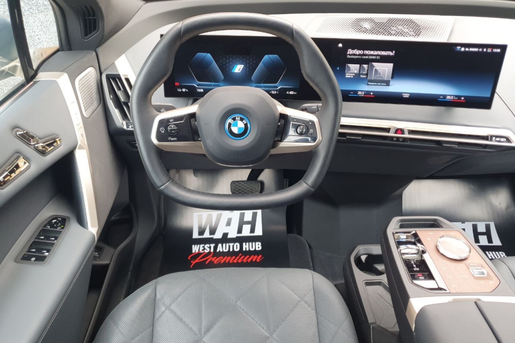 BMW iX M60 2022 фото 22