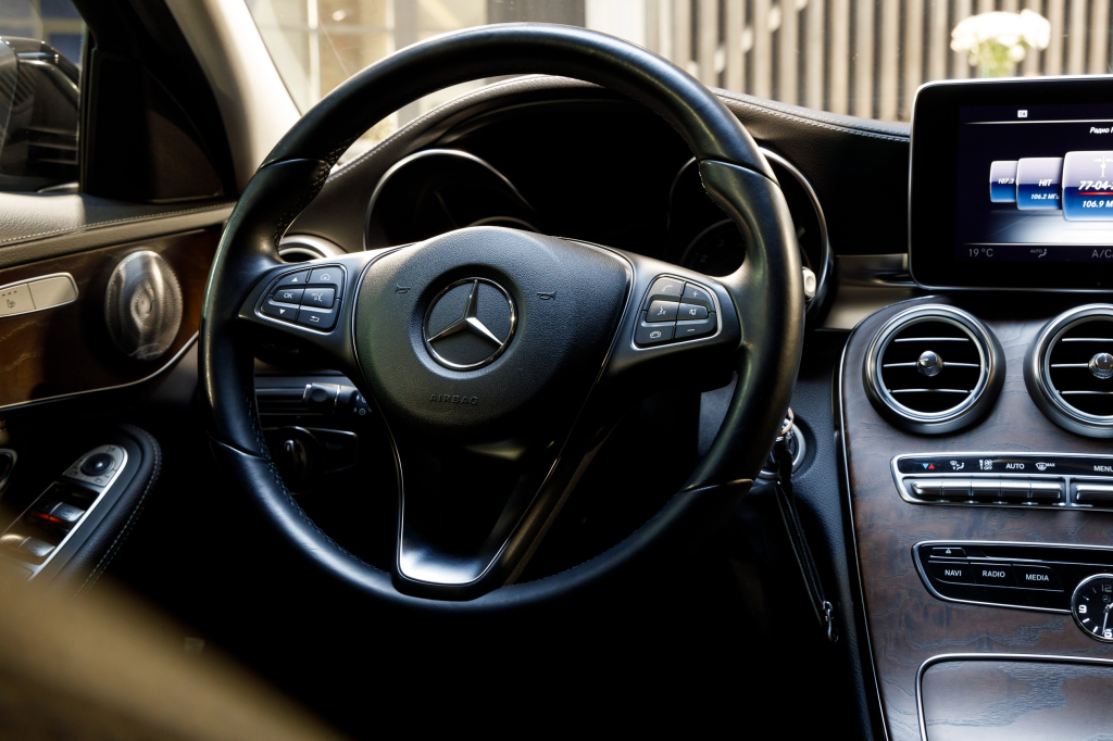 Mercedes-Benz C 180 Exclusive 2014 photo 23