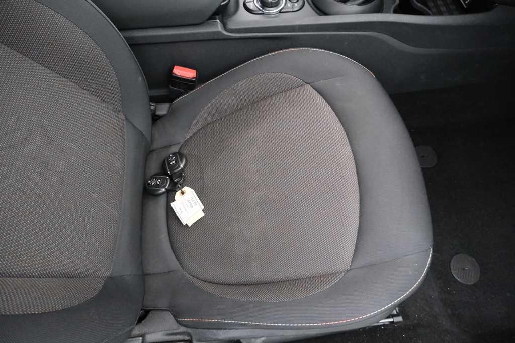 MINI Clubman 2017 фото 51