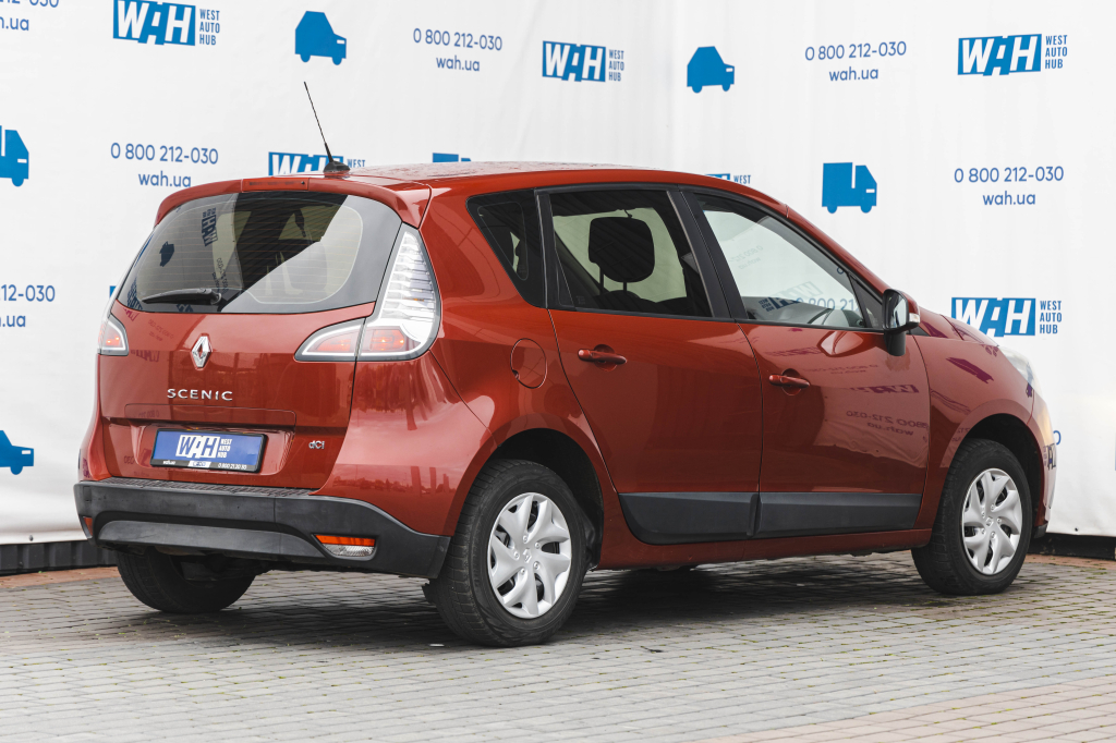 Renault Scenic 2013 фото 5