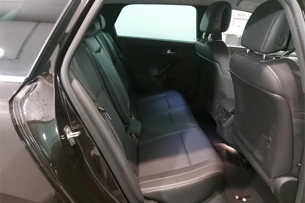 Peugeot 508 SW 2016 фото 6