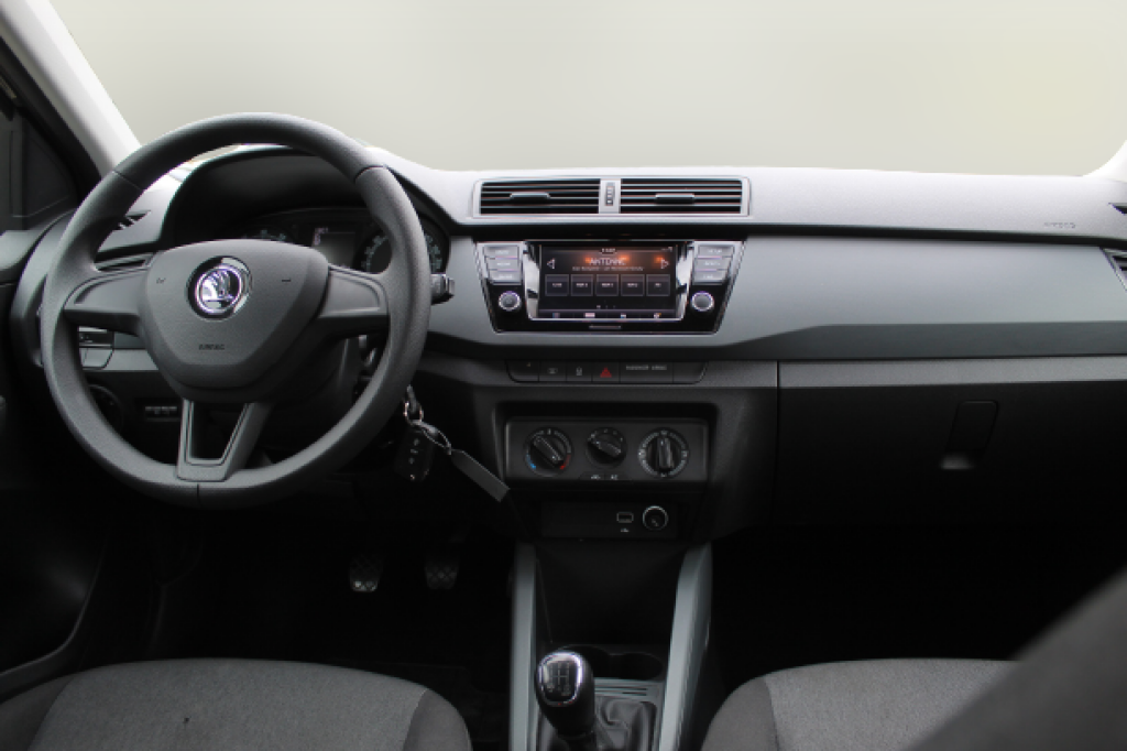 Skoda Fabia Combi 2019 photo 8