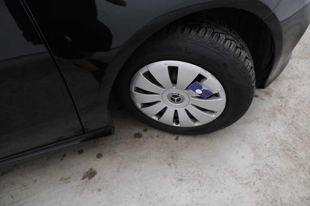 Mercedes-Benz A-Klasse 2017 photo 17