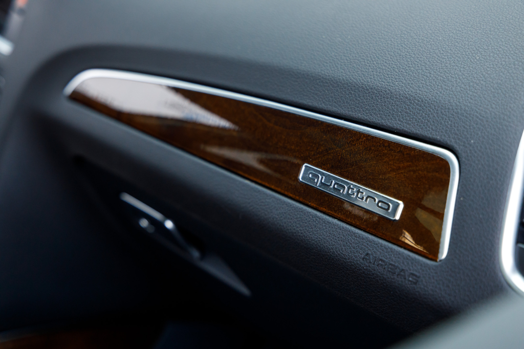 Audi Q5 2013 фото 32