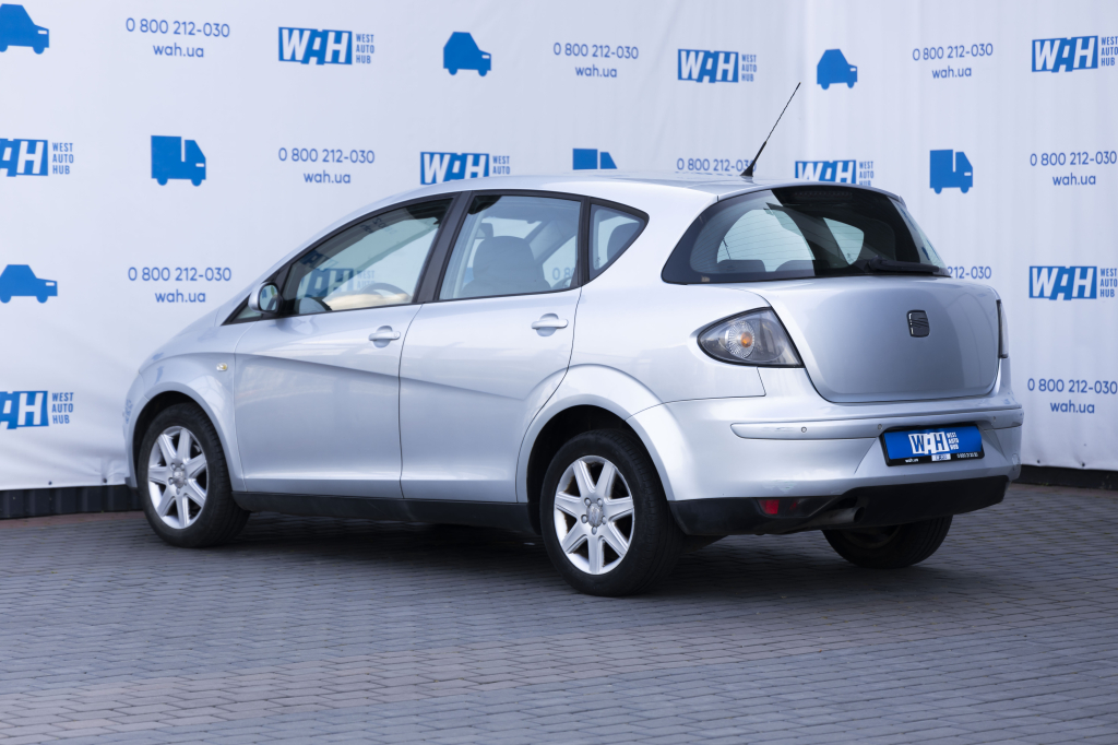 SEAT Toledo 2006 фото 8