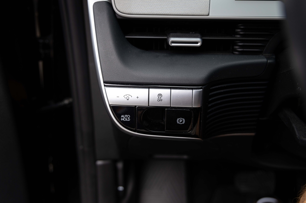 Hyundai Ioniq 5 2022 фото Hyundai Ioniq 5 2022 фото 16
