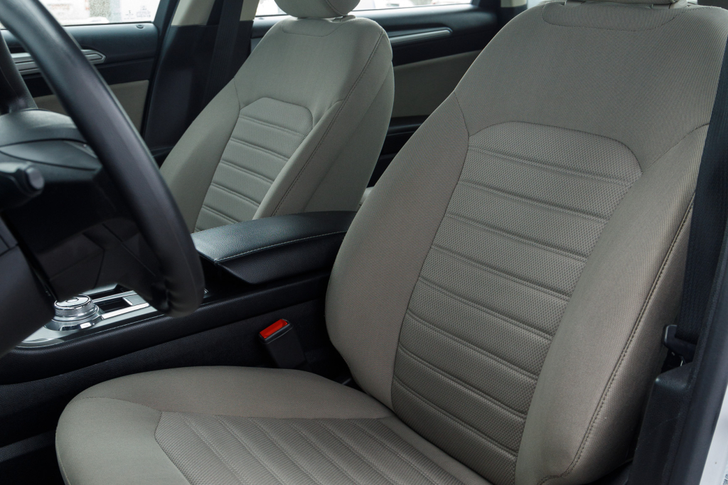 Ford Fusion S 2019 фото 11