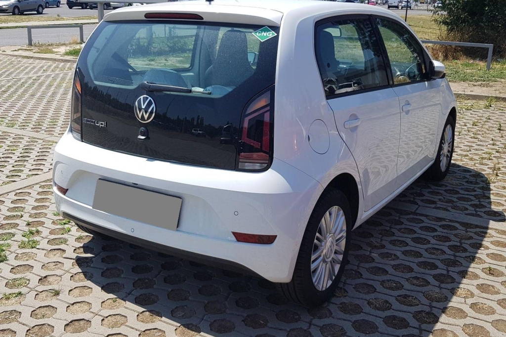 Volkswagen Up! 2020 фото 3