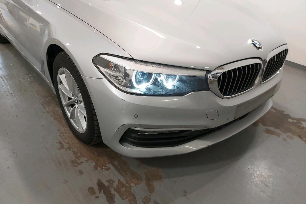 BMW 5er Touring 2017 photo 21