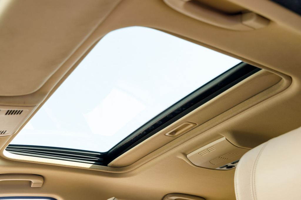 BMW 320 2005 photo 18