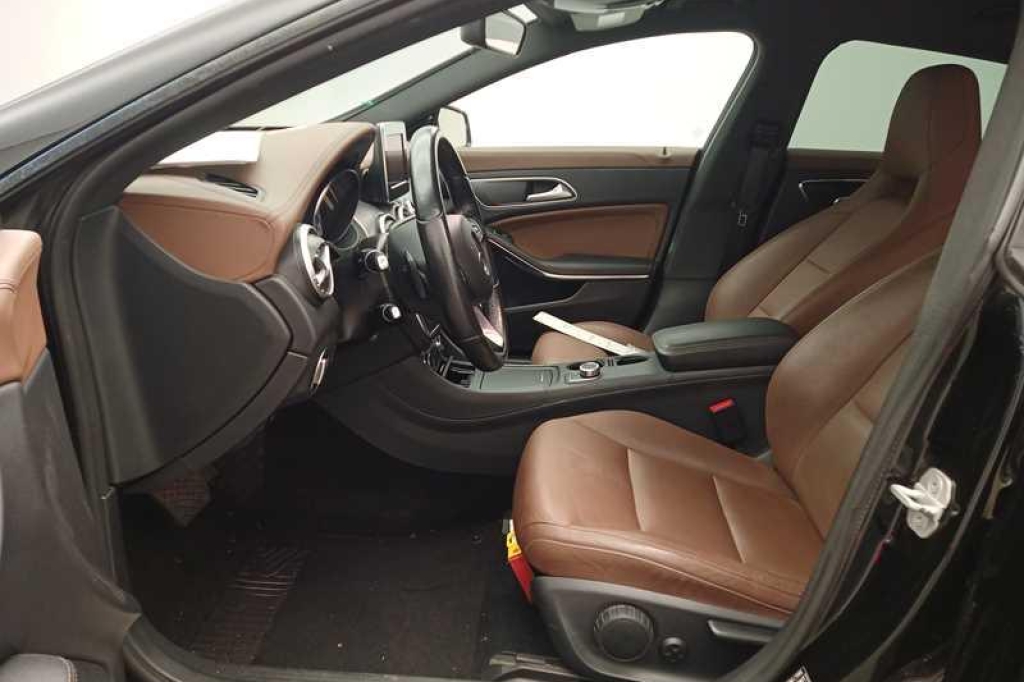 Mercedes-Benz CLA-Klasse 2016 photo 3