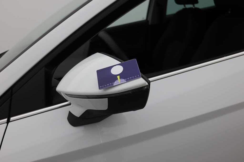 SEAT Leon 2017 фото 17