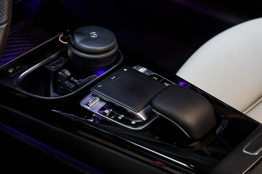 Mercedes-Benz CLA 250 2019 photo 32