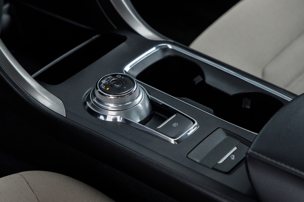 Ford Fusion S 2019 фото 22