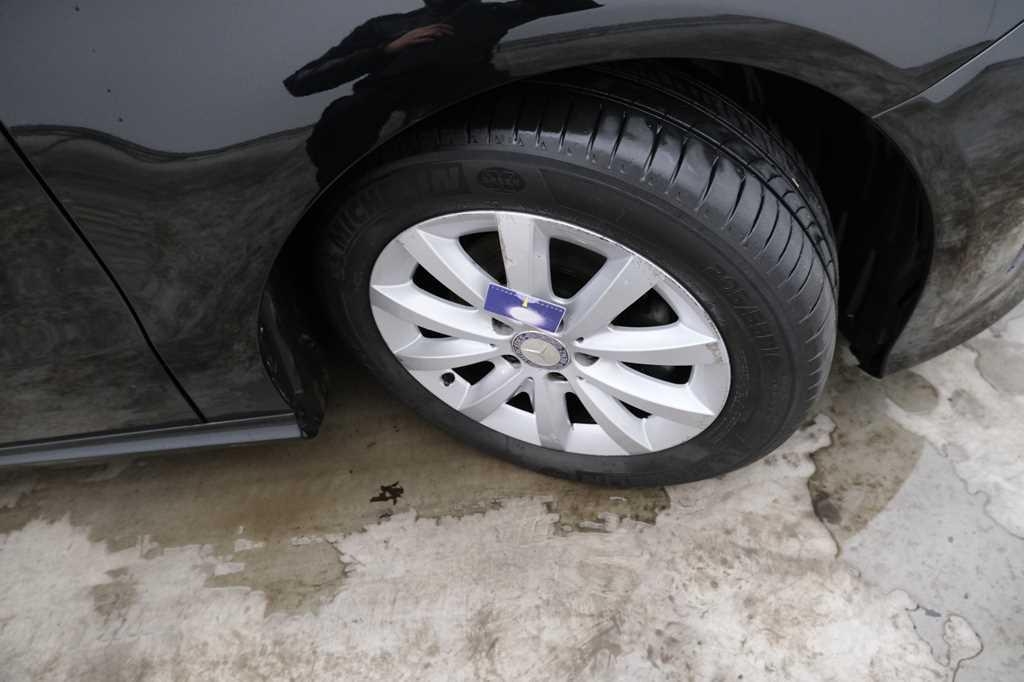 Mercedes-Benz B-Klasse 2017 фото 15