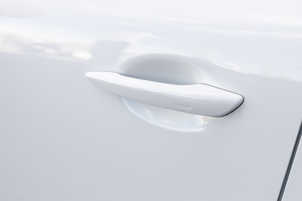 Mazda MX-30 Elecrtic 2021 фото 14