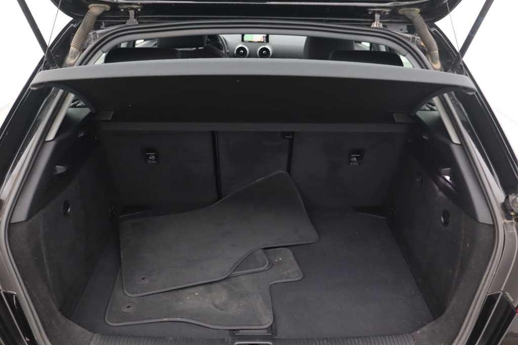 Audi A3 Sportback 2018 photo 1