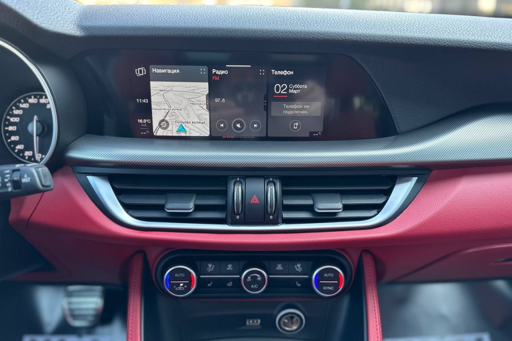 Alfa Romeo Stelvio 2021 photo 21