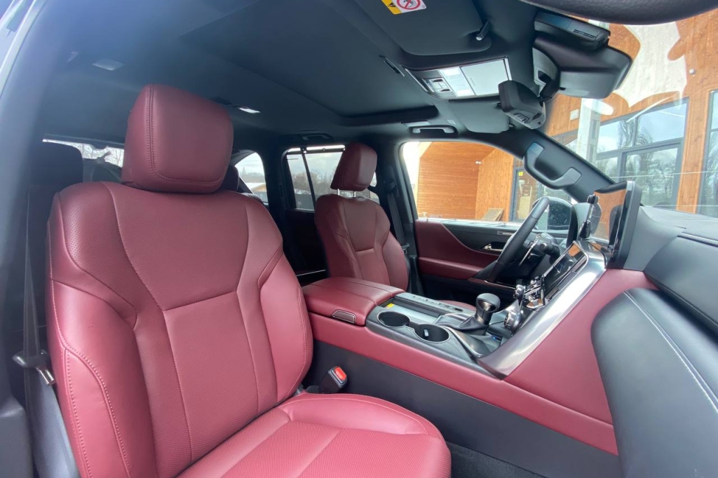 Lexus LX 500d 2022 фото 13