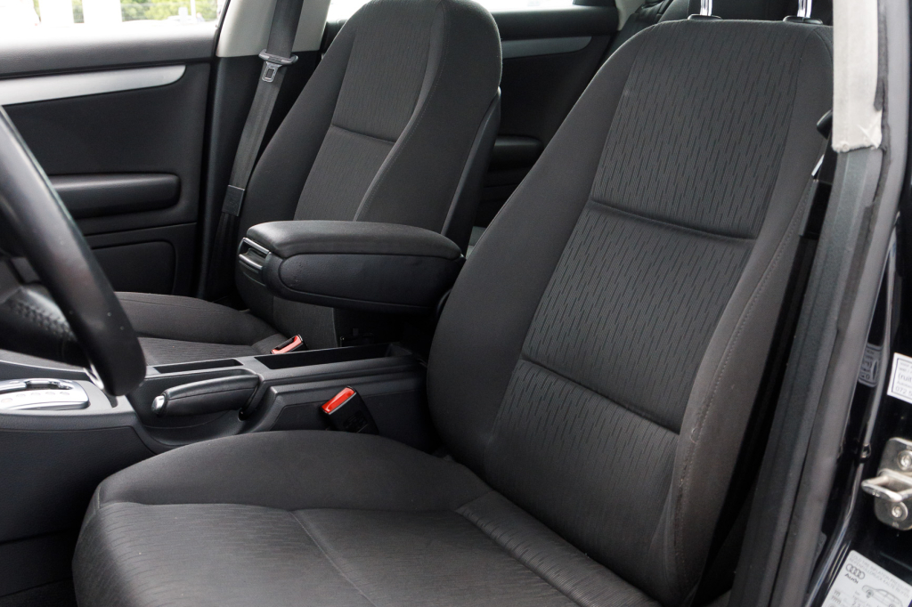 Audi A4 2005 photo 7