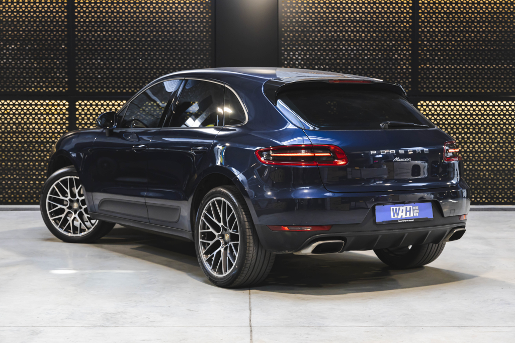 Porsche Macan 2016 photo 12